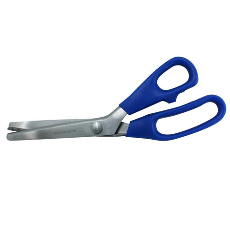 scalloped pinking shears from